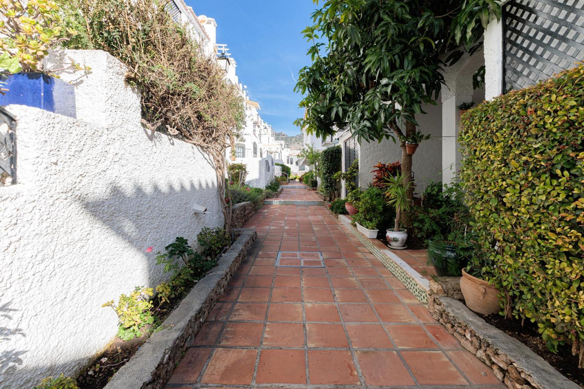 1 Bedroom In Verano Azul, Free Wi-Fi Nerja Exteriér fotografie